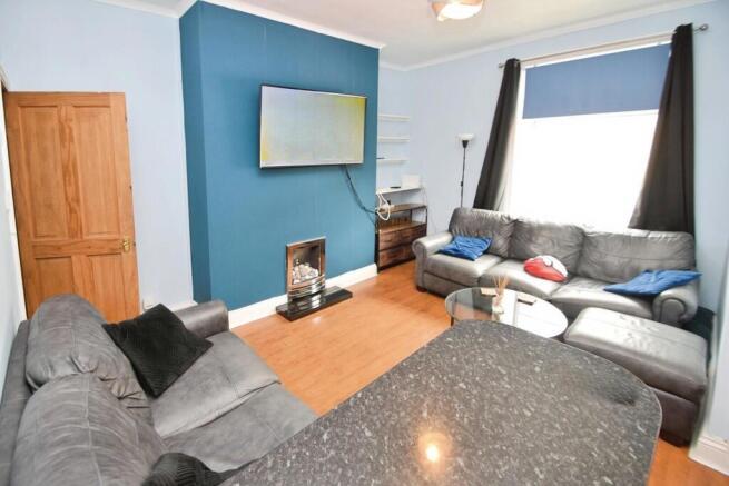 2 bed End of Terrace for sale Image 5