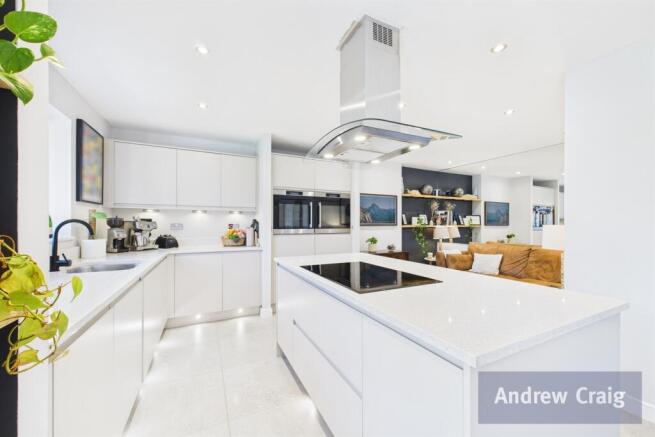 Kitchen/Diner/Family