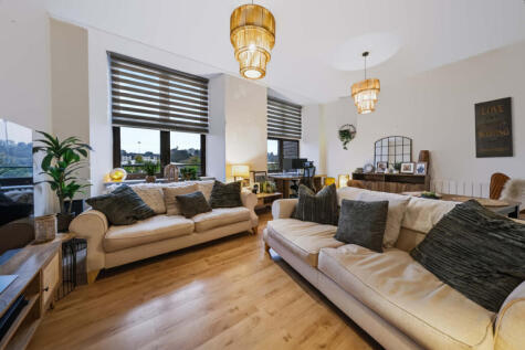 Methven Walk, Dundee, DD2 3