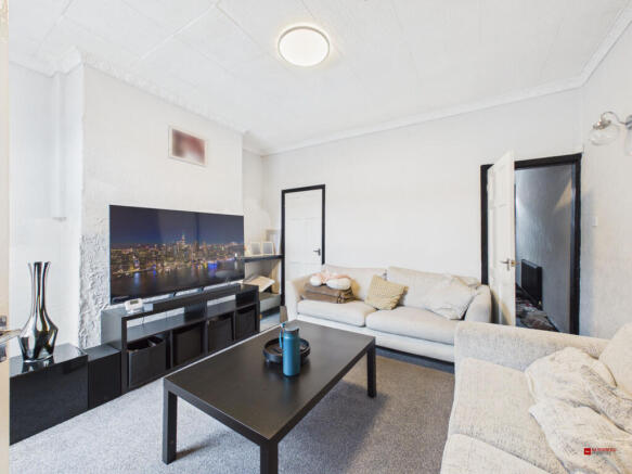 2 bed Terraced for sale Image 8