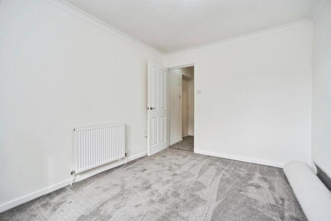 1 bed Flat for sale Image 8