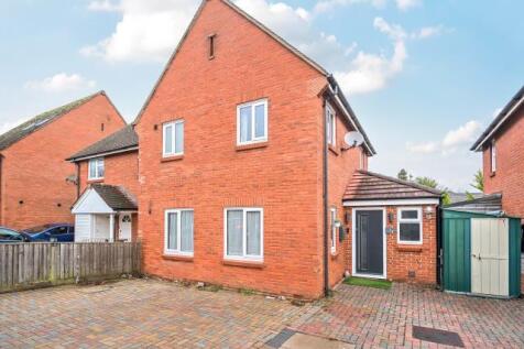 Waterlily Close, Basingstoke, Hampshire