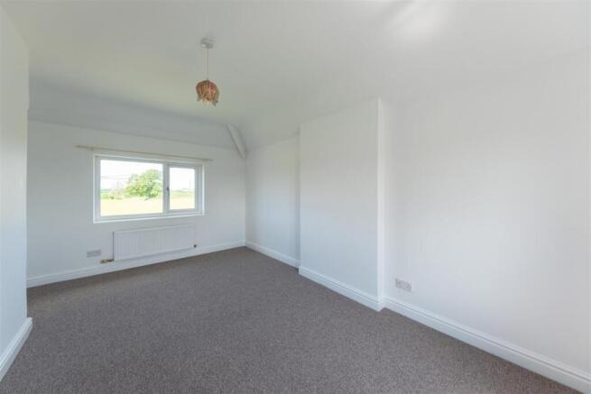4 Whalley Drive-013.jpg