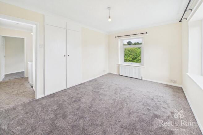2 bed End of Terrace to rent Image 6