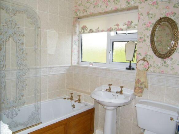 First Floor Bathroom