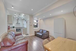 130, Queens Road, Highfield, Sheffield S2 4DH