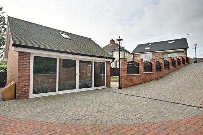 Double Garage
