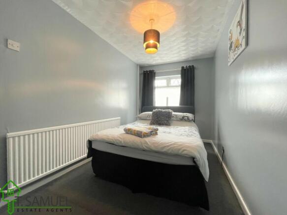 BEDROOM 2B