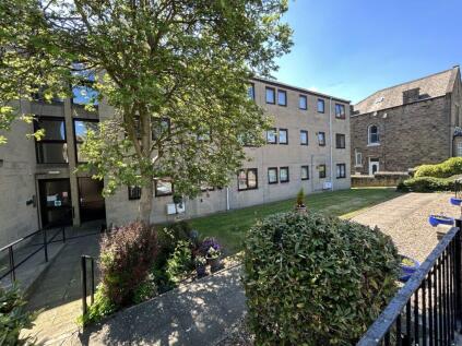 Crow Nest Court, Mirfield, WF14 9SP