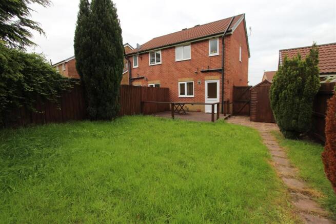24 MEADOW WAY 006.JPG
