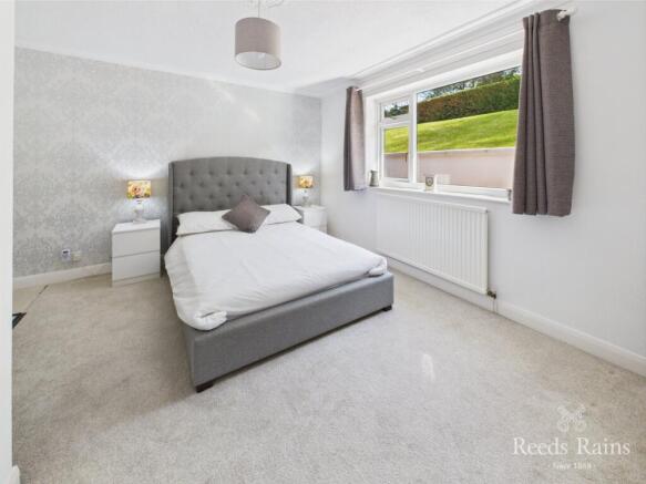 3 bed Detached for sale Image 5