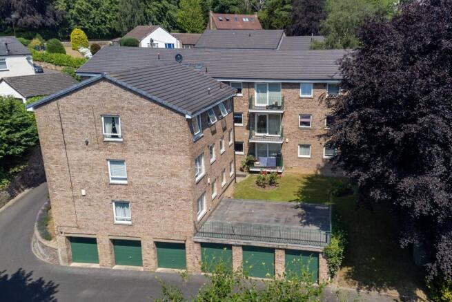 3 bed Apartment for sale