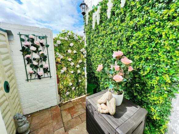 Photo 28