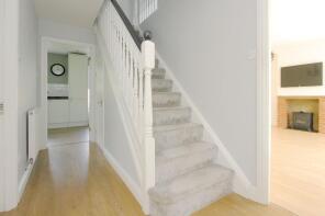 6, Beaumaris Close, Andover SP10 2UB
