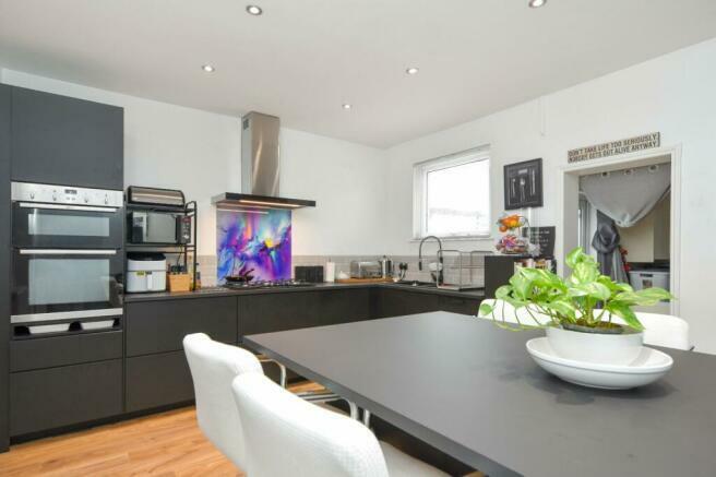 Kitchen 1