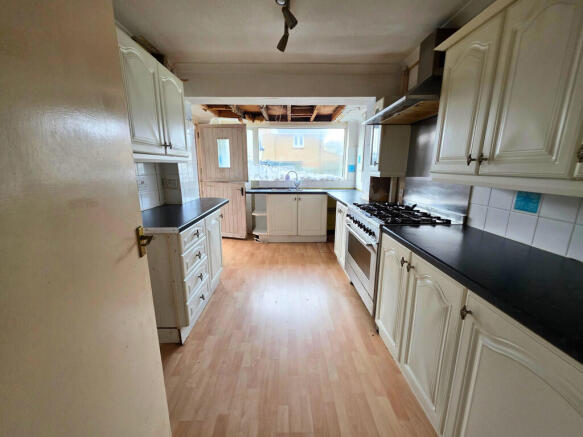 67d819fb-898f-48e...