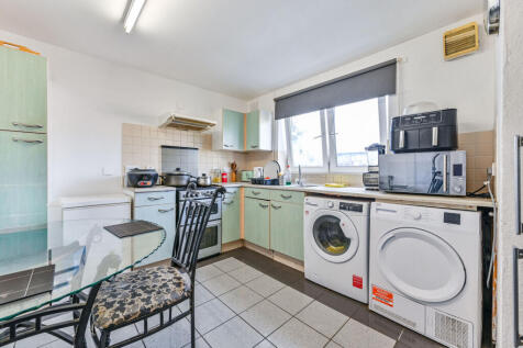 Tiverton Road, N16, Harringay, London, N15