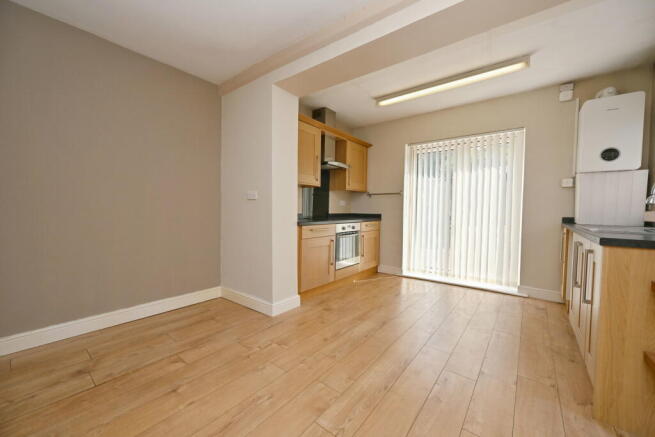 2 bed Semi-Detached for sale Image 6