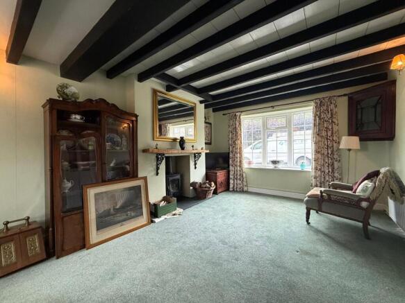 4 bed Semi-Detached for sale Image 10