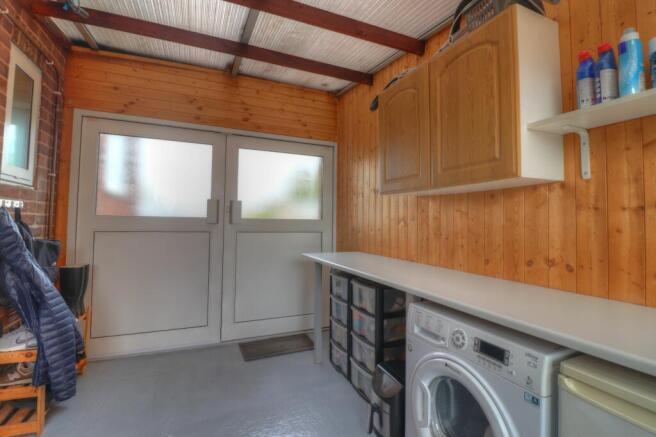 utility/garage