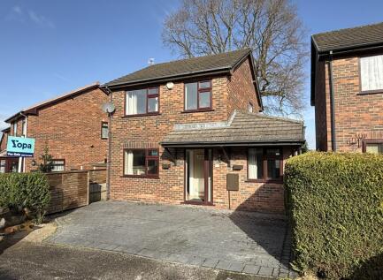Coombes Avenue, Stockport, SK6