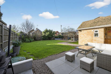 Broadgate Lane, Peterborough, PE6