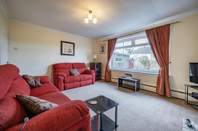 66 Blackthorn Avenue, Lenzie, Glasgow, G66 photo 4