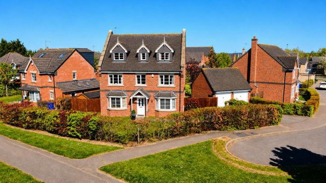 5-bed detached on The Meadows, Grange Park, Northampton NN4, £550,000