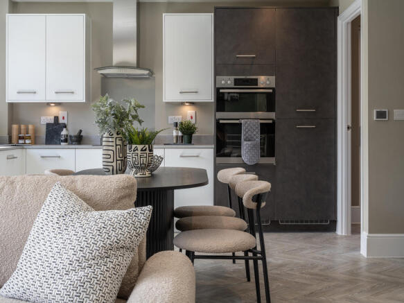 The Cambridge - Kitchen