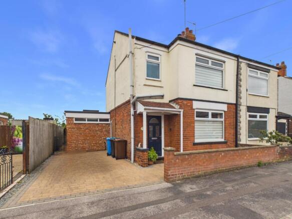 3 bed Semi-Detached for sale in hull