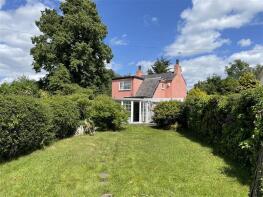 Hope Cottage, Private Walk, Great Boughton, Chester CH3 5XB