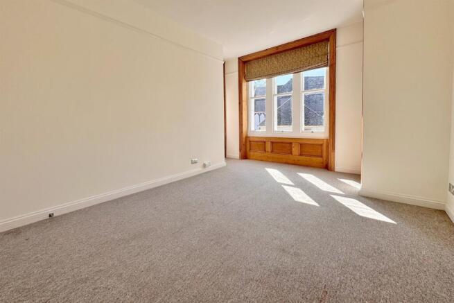 Living/Dining Area