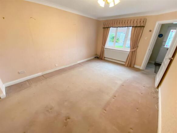 Living Room.jpg