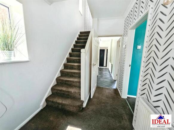 3 bed Semi-Detached for sale Image 7
