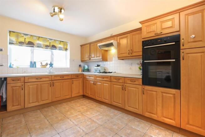 Kitchen.jpg