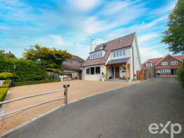Charthurst, Chart Road, Maidstone ME17 3AW