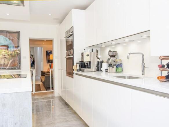 Kitchen c