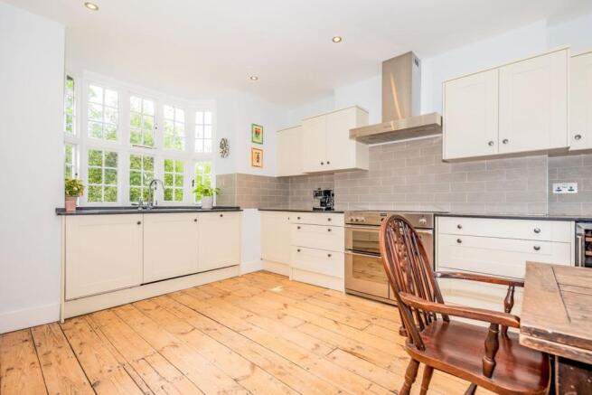 Kitchen/Breakfast