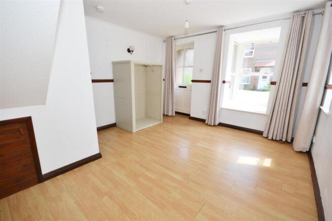 1 bed Town House for sale Image 5