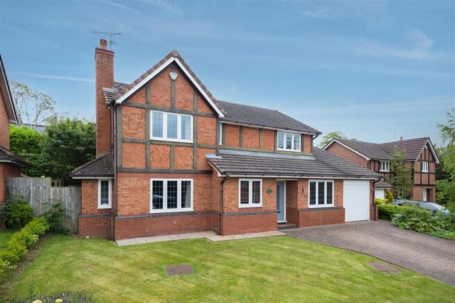 4-bed detached on Heatherways, Tarporley, £825,000