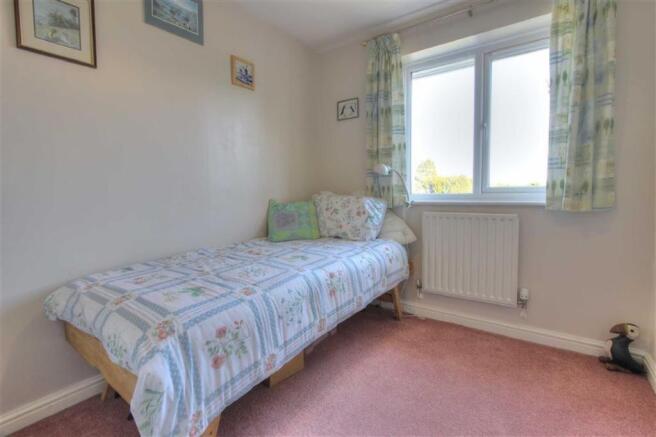 Bedroom 4: