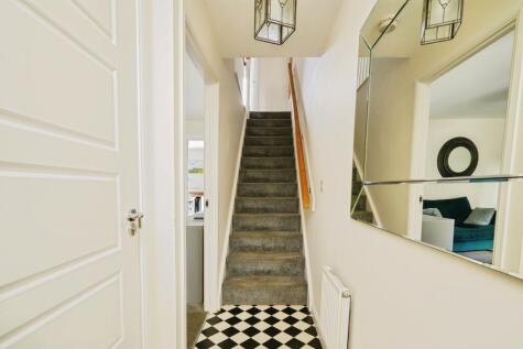 Hobby Road, Banbury, OX15