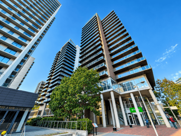 Luxury Three-Storey Triplex Apartment | The Edge
