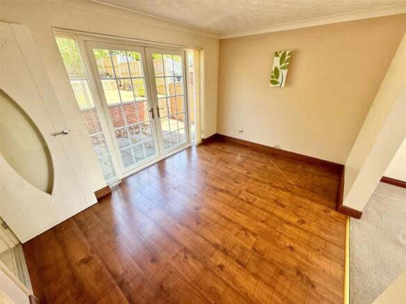 Naylor Close, Kidderminster, Worcestershire photo 4