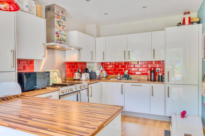 1329458-22-688c8a...