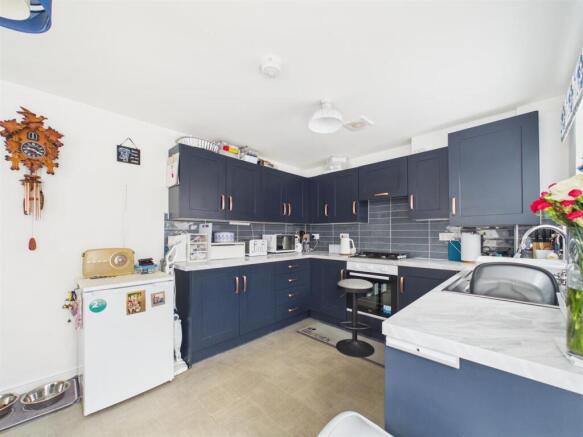 Kitchen / Dining