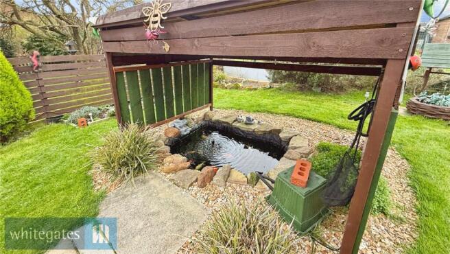 2 bed Apartment for sale Image 12