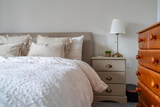 3 bed Terraced for sale Image 9