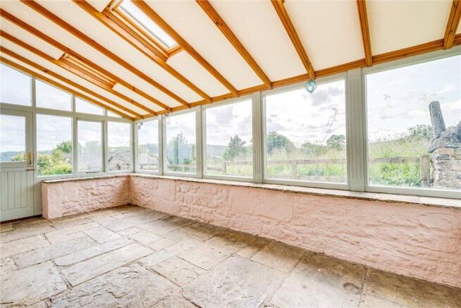 3 bed Detached for sale Image 8
