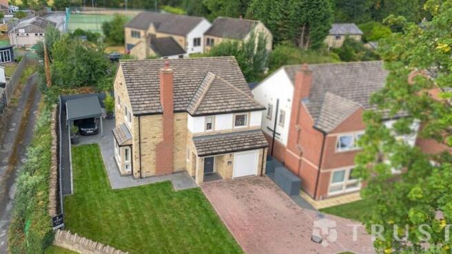 4 bed Detached for sale Image 4